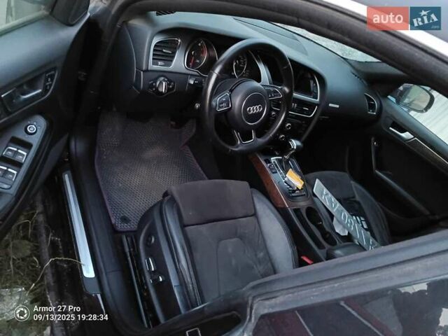 Красный Ауди А5, объемом двигателя 2 л и пробегом 220 тыс. км за 5600 $, фото 2 на Automoto.ua