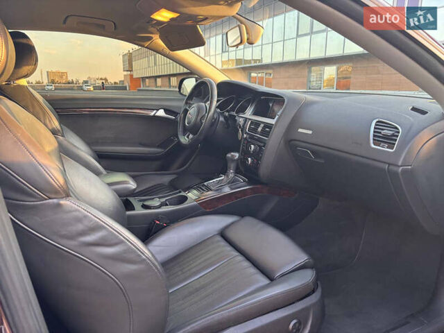 Красный Ауди А5, объемом двигателя 2 л и пробегом 164 тыс. км за 15400 $, фото 4 на Automoto.ua