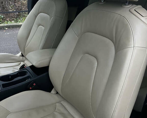 Красный Ауди А5, объемом двигателя 2 л и пробегом 78 тыс. км за 15000 $, фото 4 на Automoto.ua