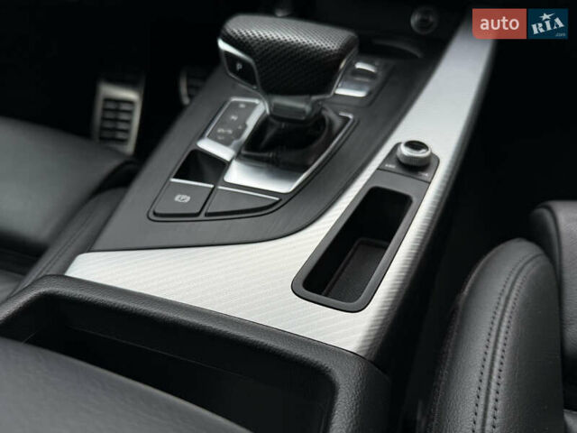 Червоний Ауді A5, об'ємом двигуна 2 л та пробігом 98 тис. км за 24500 $, фото 25 на Automoto.ua