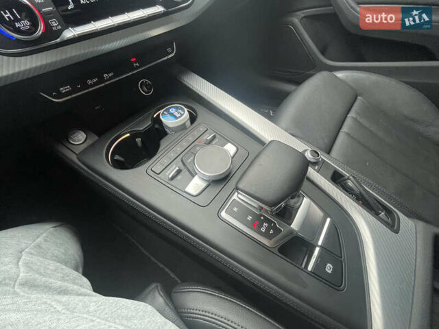 Красный Ауди А5, объемом двигателя 1.98 л и пробегом 80 тыс. км за 21900 $, фото 16 на Automoto.ua