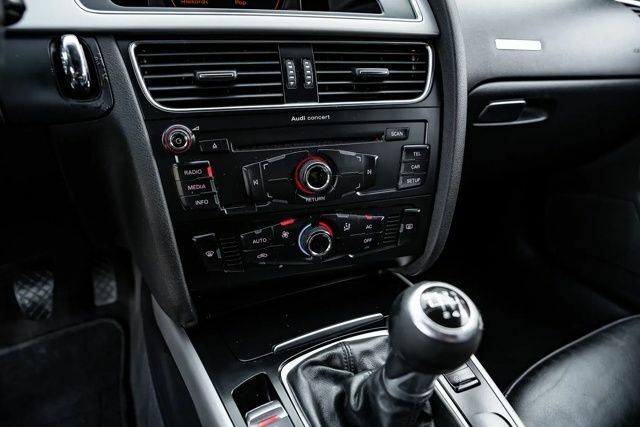 Червоний Ауді A5, об'ємом двигуна 2 л та пробігом 265 тис. км за 3600 $, фото 21 на Automoto.ua