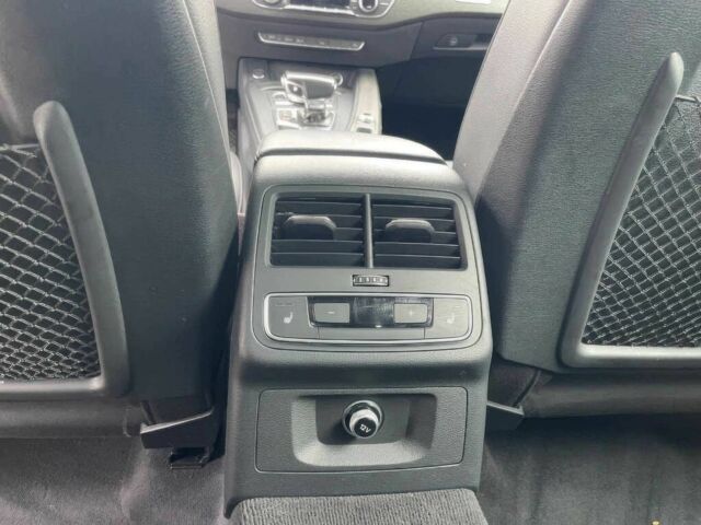 Красный Ауди А5, объемом двигателя 2 л и пробегом 41 тыс. км за 9000 $, фото 12 на Automoto.ua