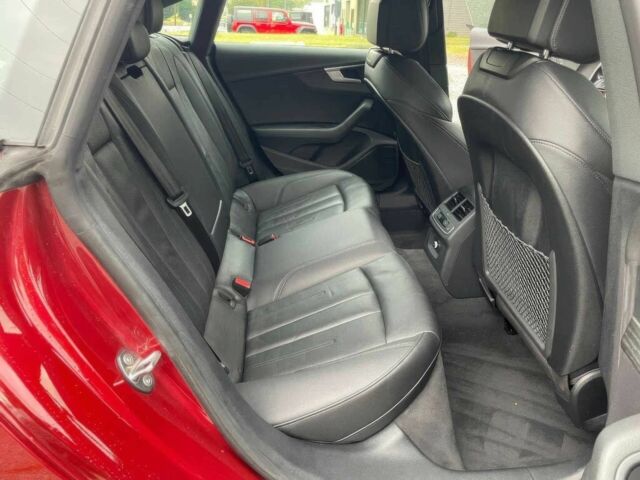 Красный Ауди А5, объемом двигателя 2 л и пробегом 41 тыс. км за 9000 $, фото 13 на Automoto.ua