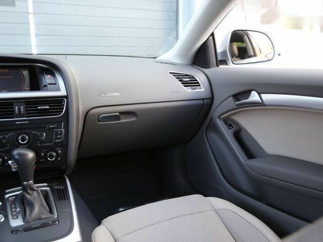 Ауді A5, об'ємом двигуна 3.2 л та пробігом 63 тис. км за 14500 $, фото 14 на Automoto.ua