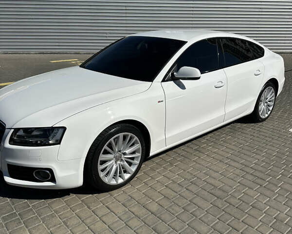 Ауди А5, объемом двигателя 0 л и пробегом 126 тыс. км за 9800 $, фото 7 на Automoto.ua