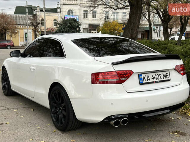 Ауди А5, объемом двигателя 2 л и пробегом 232 тыс. км за 10200 $, фото 5 на Automoto.ua