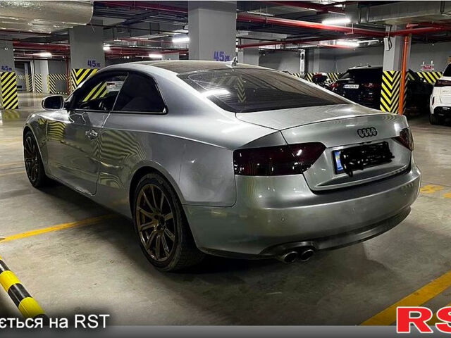 Ауди А5, объемом двигателя 2 л и пробегом 240 тыс. км за 12000 $, фото 1 на Automoto.ua