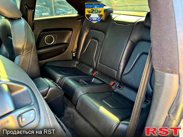 Ауди А5, объемом двигателя 2 л и пробегом 211 тыс. км за 12550 $, фото 7 на Automoto.ua