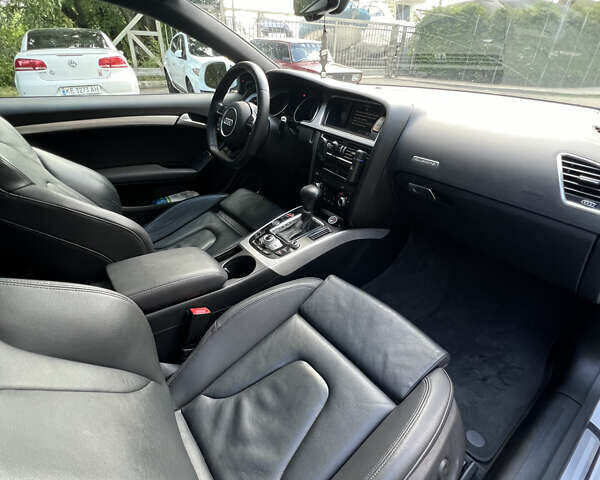 Ауди А5, объемом двигателя 2 л и пробегом 124 тыс. км за 17900 $, фото 7 на Automoto.ua