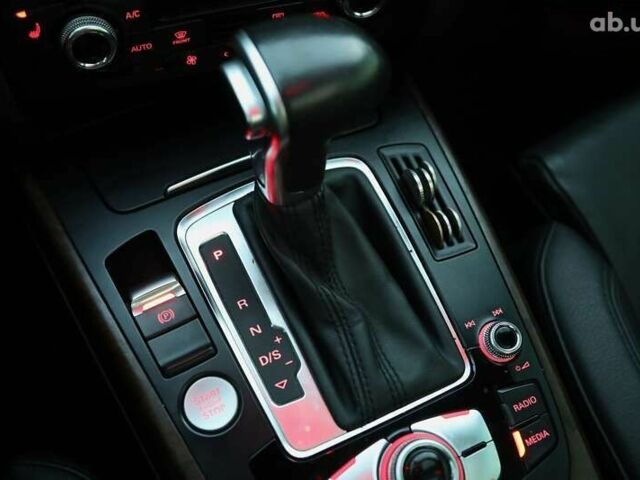 Ауди А5, объемом двигателя 0 л и пробегом 123 тыс. км за 15000 $, фото 15 на Automoto.ua