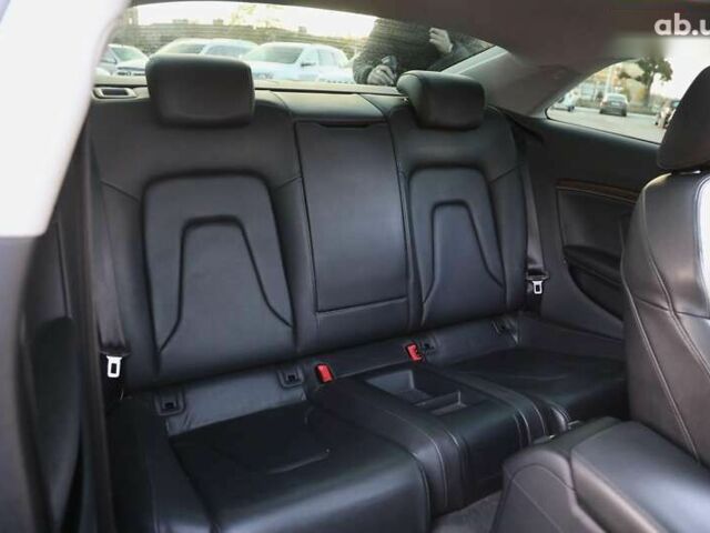 Ауди А5, объемом двигателя 0 л и пробегом 123 тыс. км за 15000 $, фото 7 на Automoto.ua