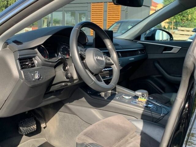 Ауди А5, объемом двигателя 0 л и пробегом 165 тыс. км за 31700 $, фото 7 на Automoto.ua