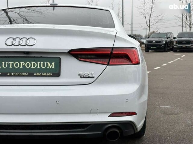 Ауди А5, объемом двигателя 2 л и пробегом 180 тыс. км за 21000 $, фото 6 на Automoto.ua