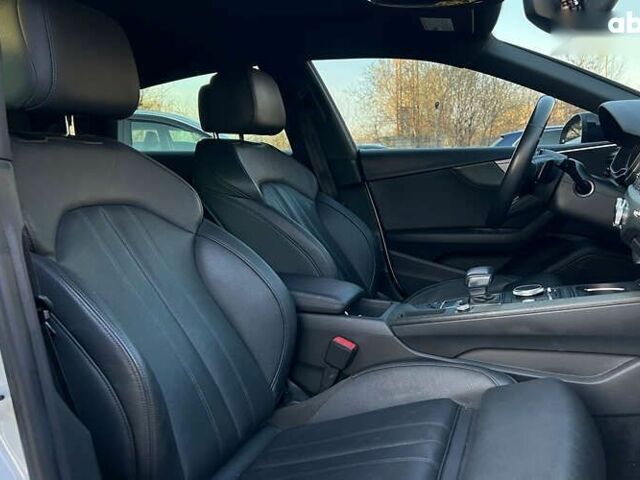 Ауди А5, объемом двигателя 2 л и пробегом 118 тыс. км за 25800 $, фото 11 на Automoto.ua