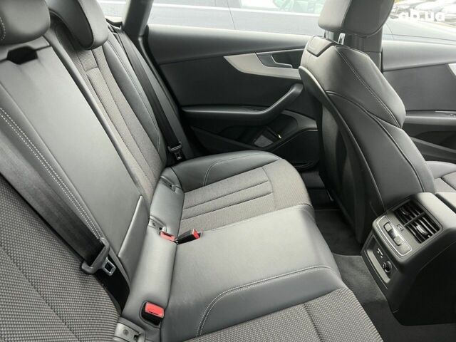 Ауди А5, объемом двигателя 2 л и пробегом 25 тыс. км за 46515 $, фото 7 на Automoto.ua