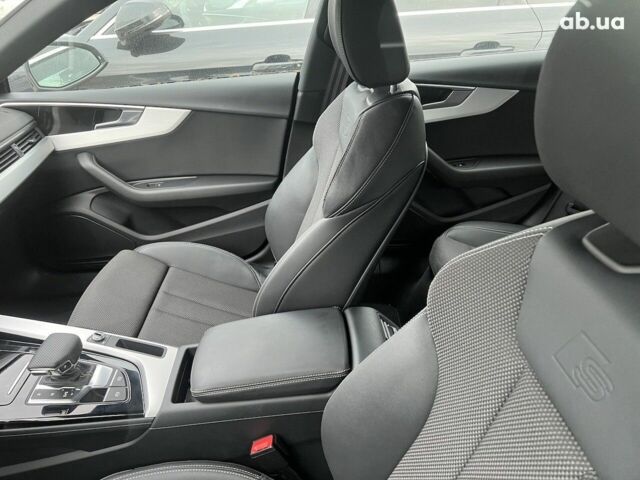 Ауди А5, объемом двигателя 2 л и пробегом 25 тыс. км за 46515 $, фото 26 на Automoto.ua