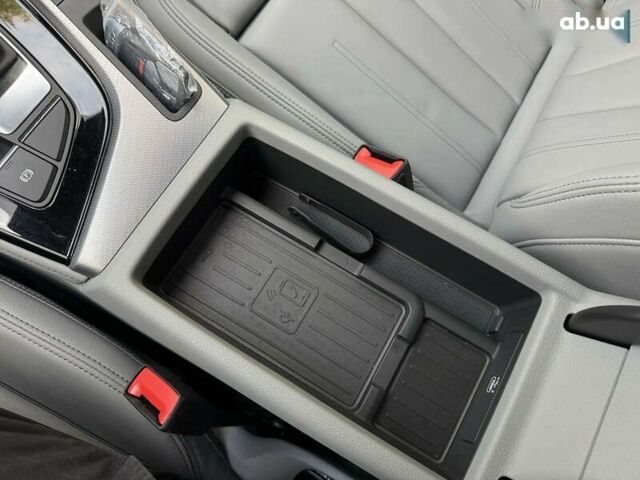 Ауди А5, объемом двигателя 0 л и пробегом 17 тыс. км за 45999 $, фото 28 на Automoto.ua