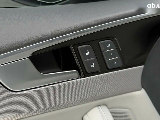 Ауди А5, объемом двигателя 0 л и пробегом 17 тыс. км за 45999 $, фото 12 на Automoto.ua