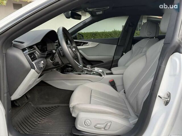 Ауди А5, объемом двигателя 0 л и пробегом 17 тыс. км за 45999 $, фото 19 на Automoto.ua