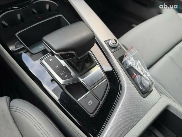 Ауди А5, объемом двигателя 0 л и пробегом 17 тыс. км за 45999 $, фото 27 на Automoto.ua