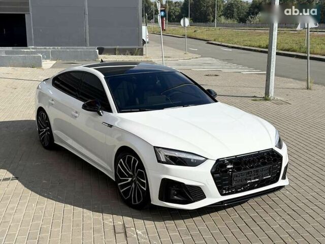 Ауди А5, объемом двигателя 0 л и пробегом 1 тыс. км за 37950 $, фото 4 на Automoto.ua