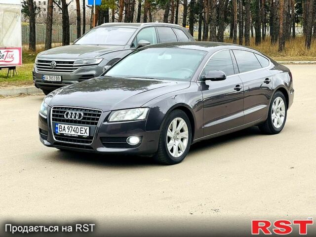 Ауді A5, об'ємом двигуна 2 л та пробігом 228 тис. км за 14300 $, фото 6 на Automoto.ua