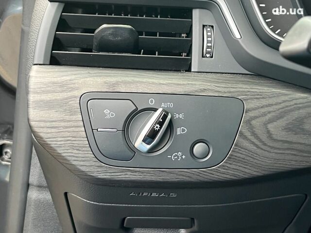 Серый Ауди А5, объемом двигателя 2 л и пробегом 120 тыс. км за 26990 $, фото 24 на Automoto.ua