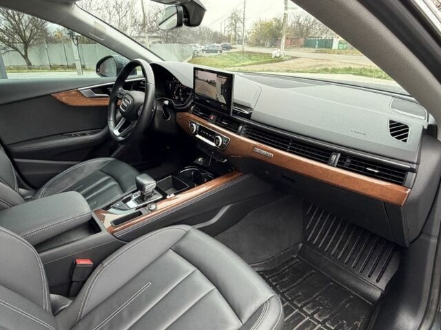 Серый Ауди А5, объемом двигателя 2 л и пробегом 56 тыс. км за 33600 $, фото 20 на Automoto.ua