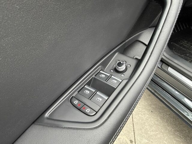 Серый Ауди А5, объемом двигателя 2 л и пробегом 56 тыс. км за 33600 $, фото 3 на Automoto.ua