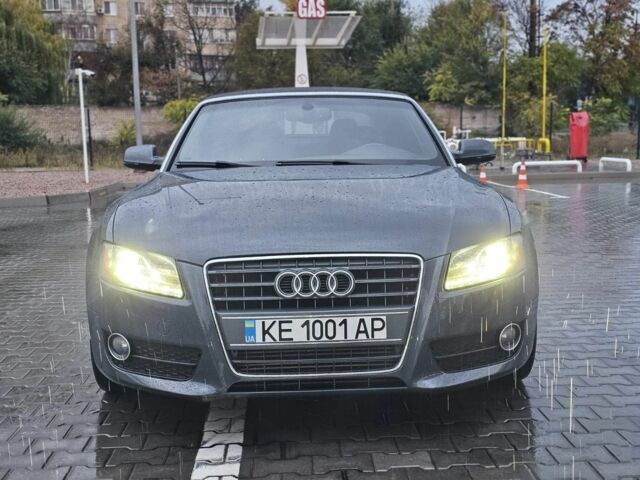 Ауді A5 2010 у Кривому Розі на Automoto.ua Сірий Ауді A5, об'ємом двигуна 2 л та пробігом 185 тис. км за 11999 $, фото 9 на Automoto.ua