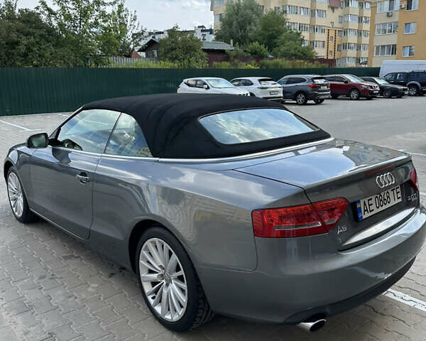 Серый Ауди А5, объемом двигателя 1.98 л и пробегом 174 тыс. км за 10300 $, фото 10 на Automoto.ua