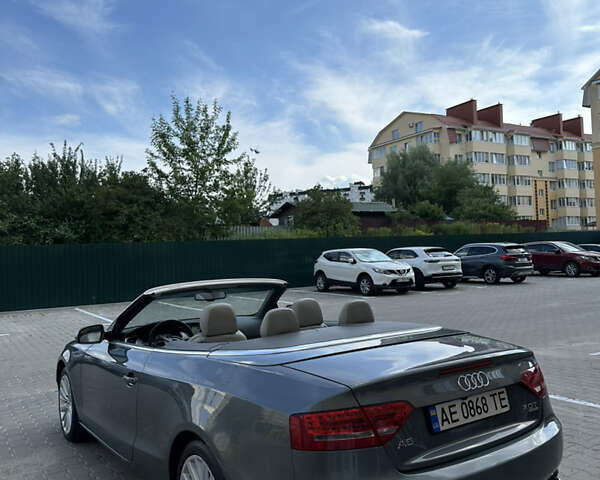 Серый Ауди А5, объемом двигателя 1.98 л и пробегом 174 тыс. км за 10300 $, фото 21 на Automoto.ua