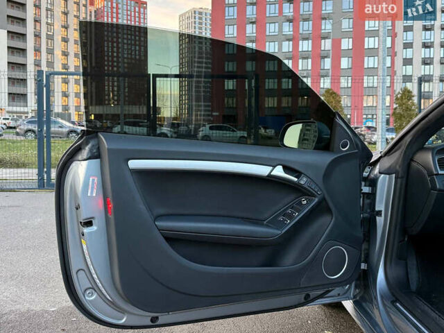 Серый Ауди А5, объемом двигателя 2 л и пробегом 182 тыс. км за 10950 $, фото 30 на Automoto.ua