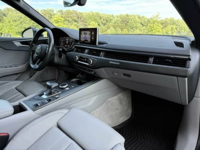 Серый Ауди А5, объемом двигателя 2 л и пробегом 30 тыс. км за 18000 $, фото 10 на Automoto.ua