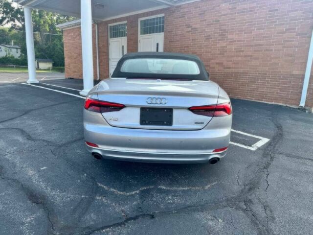 Сірий Ауді A5, об'ємом двигуна 2 л та пробігом 47 тис. км за 18000 $, фото 6 на Automoto.ua