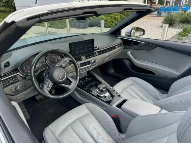 Серый Ауди А5, объемом двигателя 2 л и пробегом 11 тыс. км за 19000 $, фото 9 на Automoto.ua