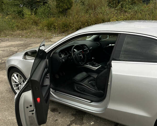 Серый Ауди А5, объемом двигателя 3 л и пробегом 310 тыс. км за 10300 $, фото 26 на Automoto.ua