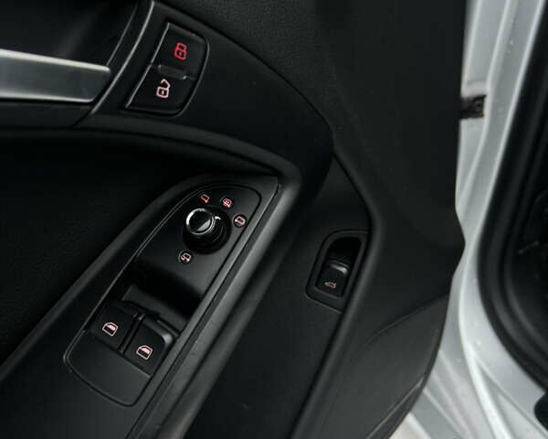 Сірий Ауді A5, об'ємом двигуна 3 л та пробігом 310 тис. км за 9700 $, фото 14 на Automoto.ua