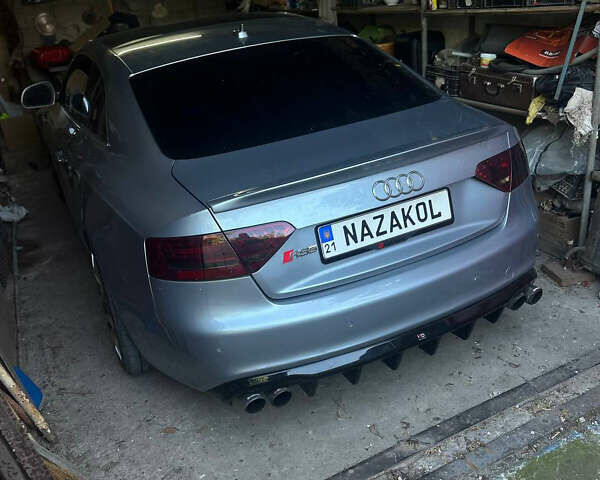 Сірий Ауді A5, об'ємом двигуна 3.2 л та пробігом 190 тис. км за 8000 $, фото 3 на Automoto.ua