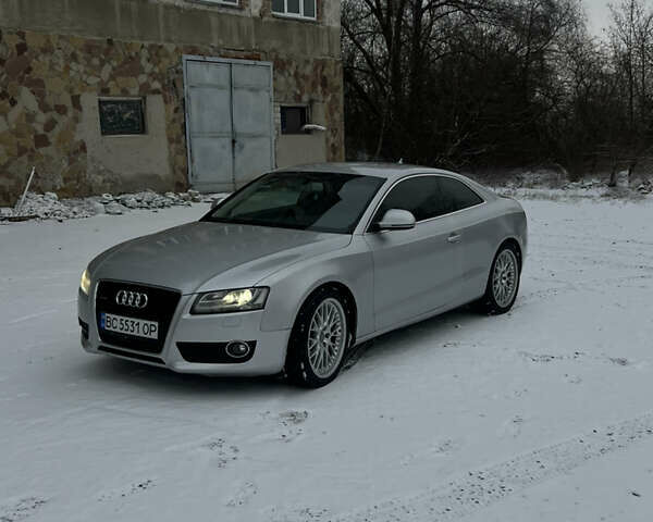 Сірий Ауді A5, об'ємом двигуна 3 л та пробігом 310 тис. км за 9700 $, фото 5 на Automoto.ua