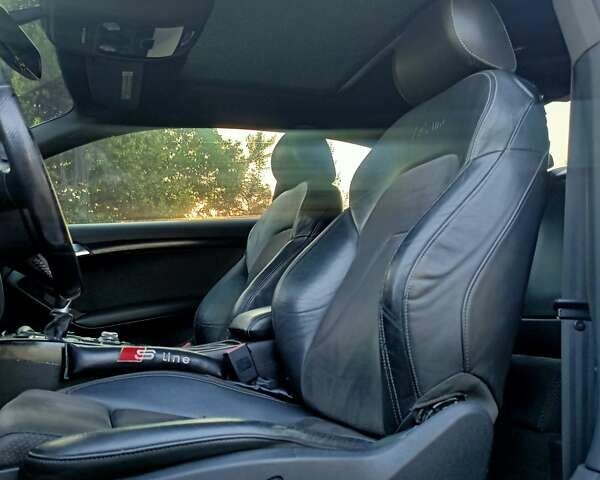 Сірий Ауді A5, об'ємом двигуна 3.2 л та пробігом 235 тис. км за 8499 $, фото 1 на Automoto.ua