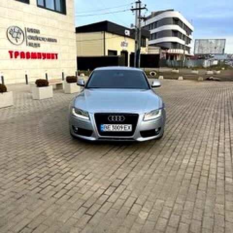 Серый Ауди А5, объемом двигателя 3.2 л и пробегом 182 тыс. км за 8700 $, фото 2 на Automoto.ua