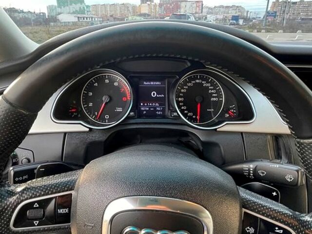 Серый Ауди А5, объемом двигателя 3.2 л и пробегом 182 тыс. км за 8700 $, фото 12 на Automoto.ua