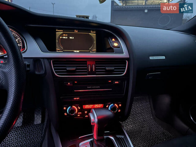 Сірий Ауді A5, об'ємом двигуна 1.98 л та пробігом 240 тис. км за 11200 $, фото 21 на Automoto.ua