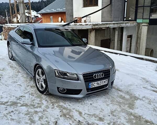 Сірий Ауді A5, об'ємом двигуна 2 л та пробігом 201 тис. км за 10000 $, фото 4 на Automoto.ua