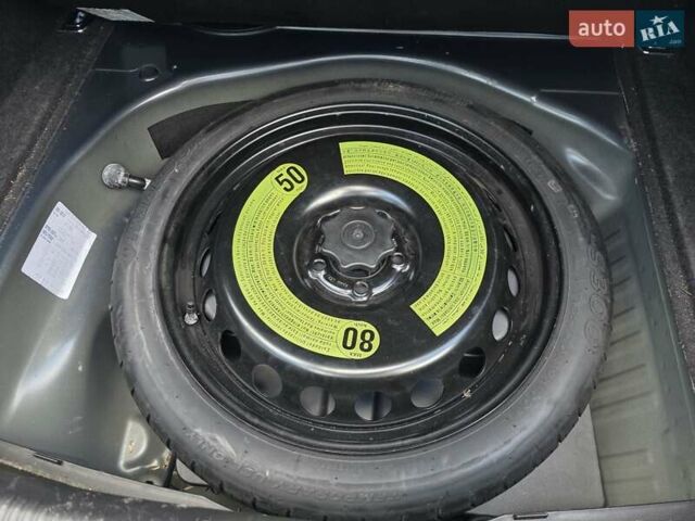 Серый Ауди А5, объемом двигателя 2 л и пробегом 141 тыс. км за 10499 $, фото 25 на Automoto.ua