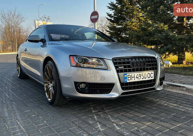 Серый Ауди А5, объемом двигателя 1.98 л и пробегом 290 тыс. км за 12000 $, фото 1 на Automoto.ua