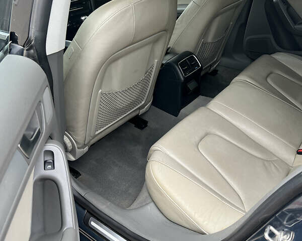 Ауді A5 2010 у Тернополі на Automoto.ua Сірий Ауді A5, об'ємом двигуна 2 л та пробігом 222 тис. км за 10000 $, фото 18 на Automoto.ua