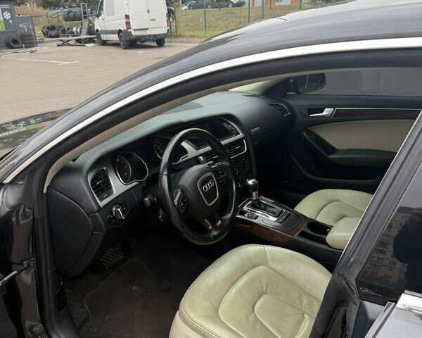 Серый Ауди А5, объемом двигателя 1.98 л и пробегом 188 тыс. км за 7999 $, фото 8 на Automoto.ua